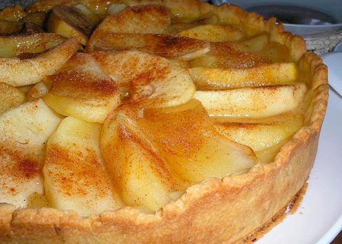 torta de maçã com biscoito maizena