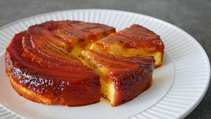 torta de banana caramelizada